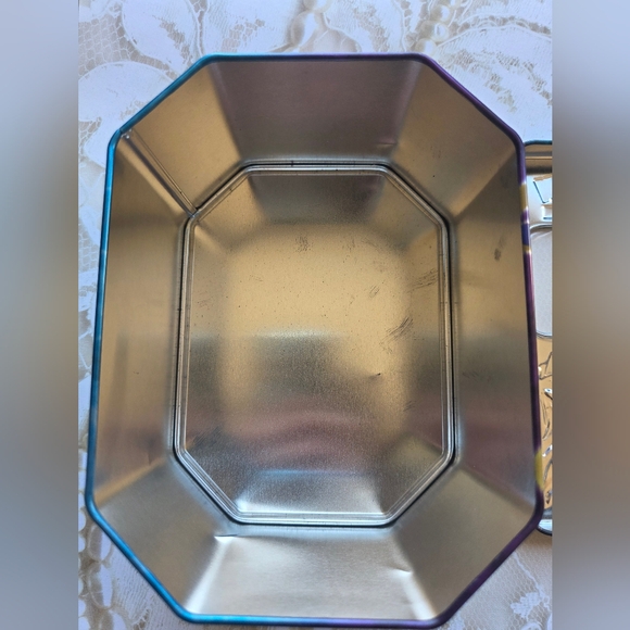 Pokémon TCG : Legends of Alola Solgaleo GX Collector Tin 2017 - Picture 12 of 13